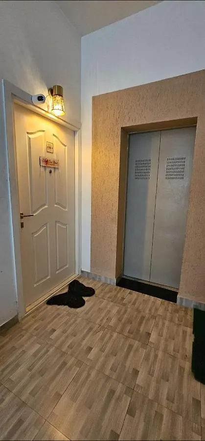 Lausdeo1 Self Checkin 2Bhk Ac Corner Flat Top Floor Thiruvananthapuram 0*,