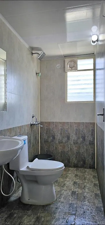 Lausdeo1 Self Checkin 2Bhk Ac Corner Flat Top Floor Thiruvananthapuram